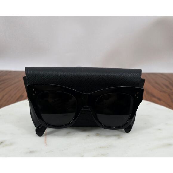 CELINE CL4008IN Polarized Cat-Eye Sunglasses in Black | Made in Italy - Picture 1 of 4